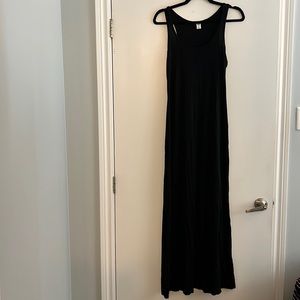 Old navy maxi dress - racer back‎ - black